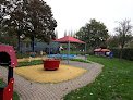 AF1QipNQJetDn3UTE6UMfKQDB52J9fbT7V0K4Bu4frg-w122-h92-k-no.jpg