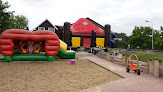 AF1QipMyjSPWT7jPE-8MqUQJPGVa_iF2W-Sok1mH6Ckrw163-h92-k-no-1.jpg